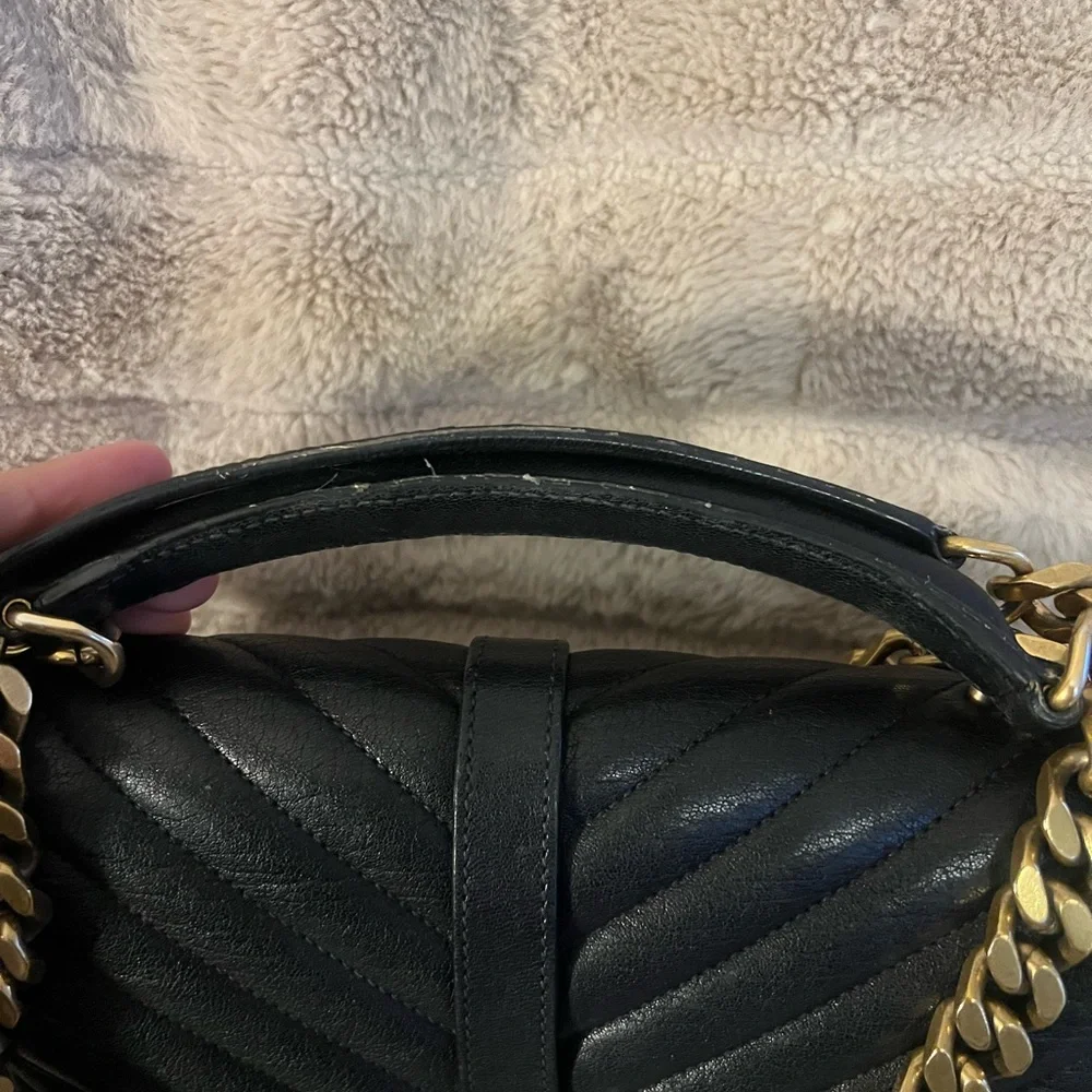 Saint Laurent Black Quilted Leather Shoulder Bag with Gold Hardware - Picture 10 of 15